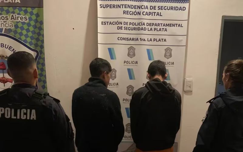 La Plata: una pareja de adolescentes coleccionan detenciones como figuritas