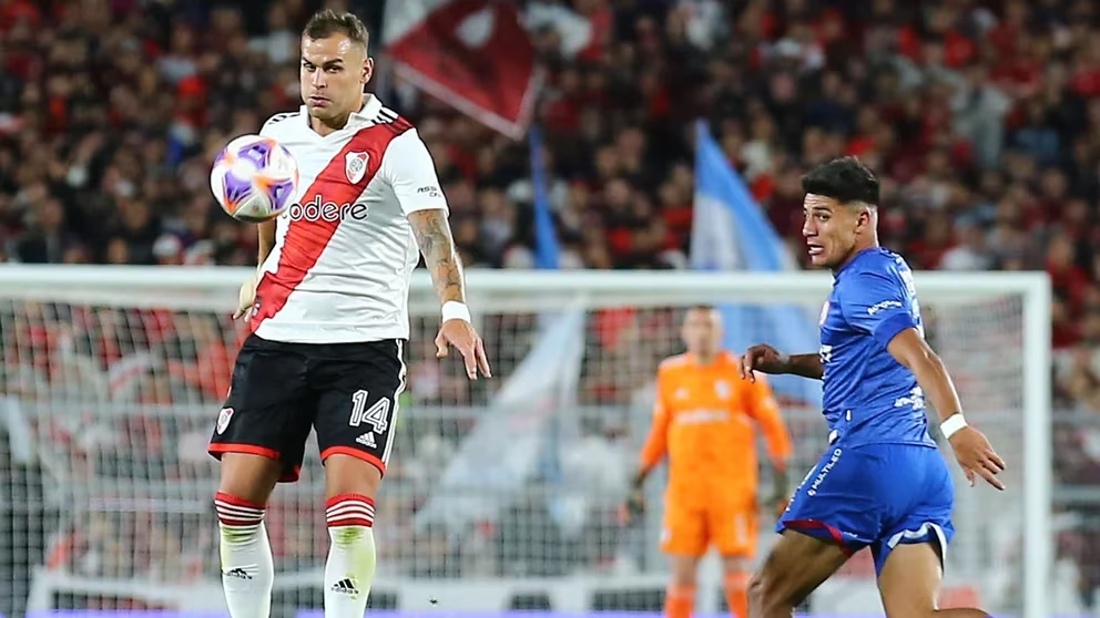 Leandro González Pirez se convirtió en un bastión de la defensa de River Plate (@fotobairesarg)